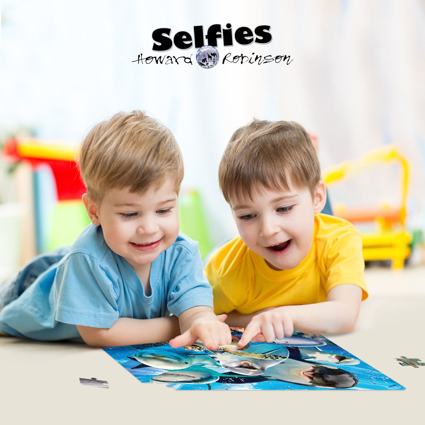 20604 3D/2D Howard Robinson Underwater & Turtle Beach Selfie 100pc 12x9"