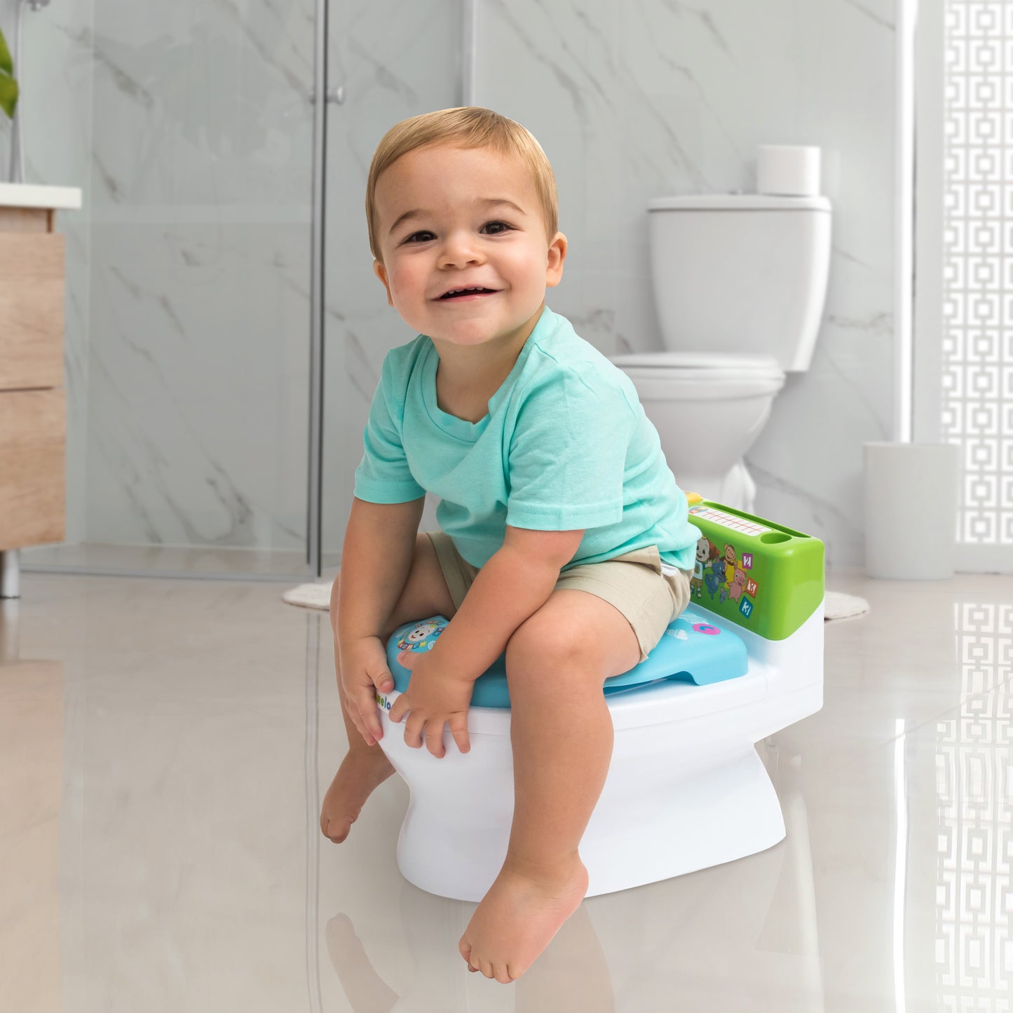 320480 | CoComelon Musical Transition Potty Trainer